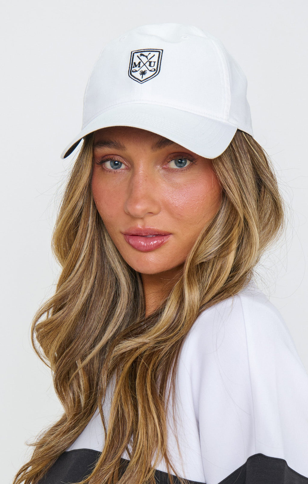 Crest Cap ~ White Glow