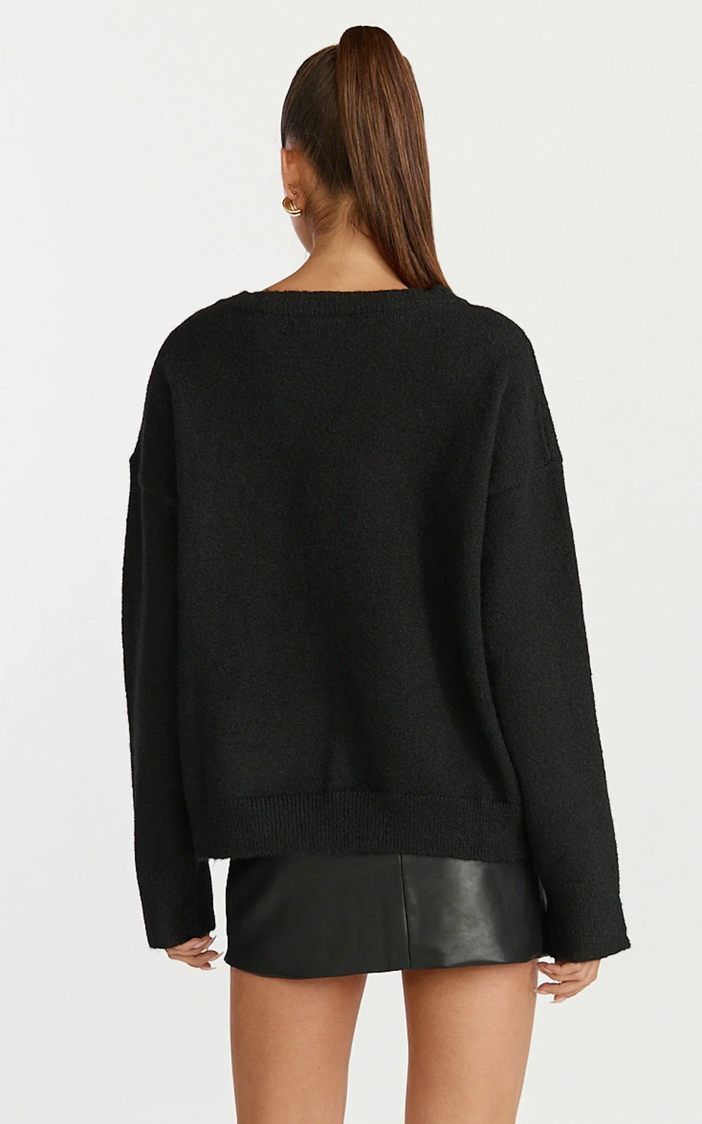 Amanda Top - Crew Neck Long Sleeve Knit Sweater in Black