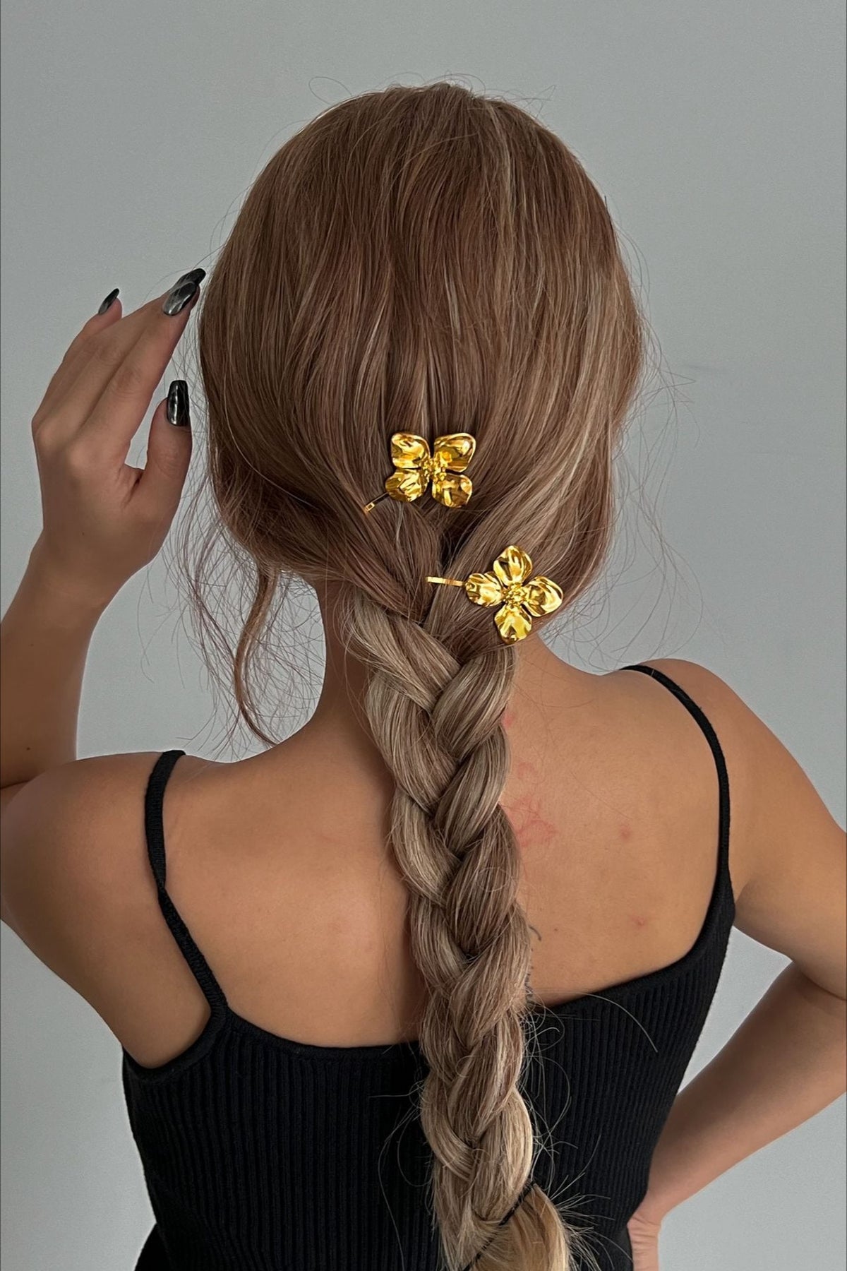 2-Piece Guilloche Design Braid Accent Hairpin Set
