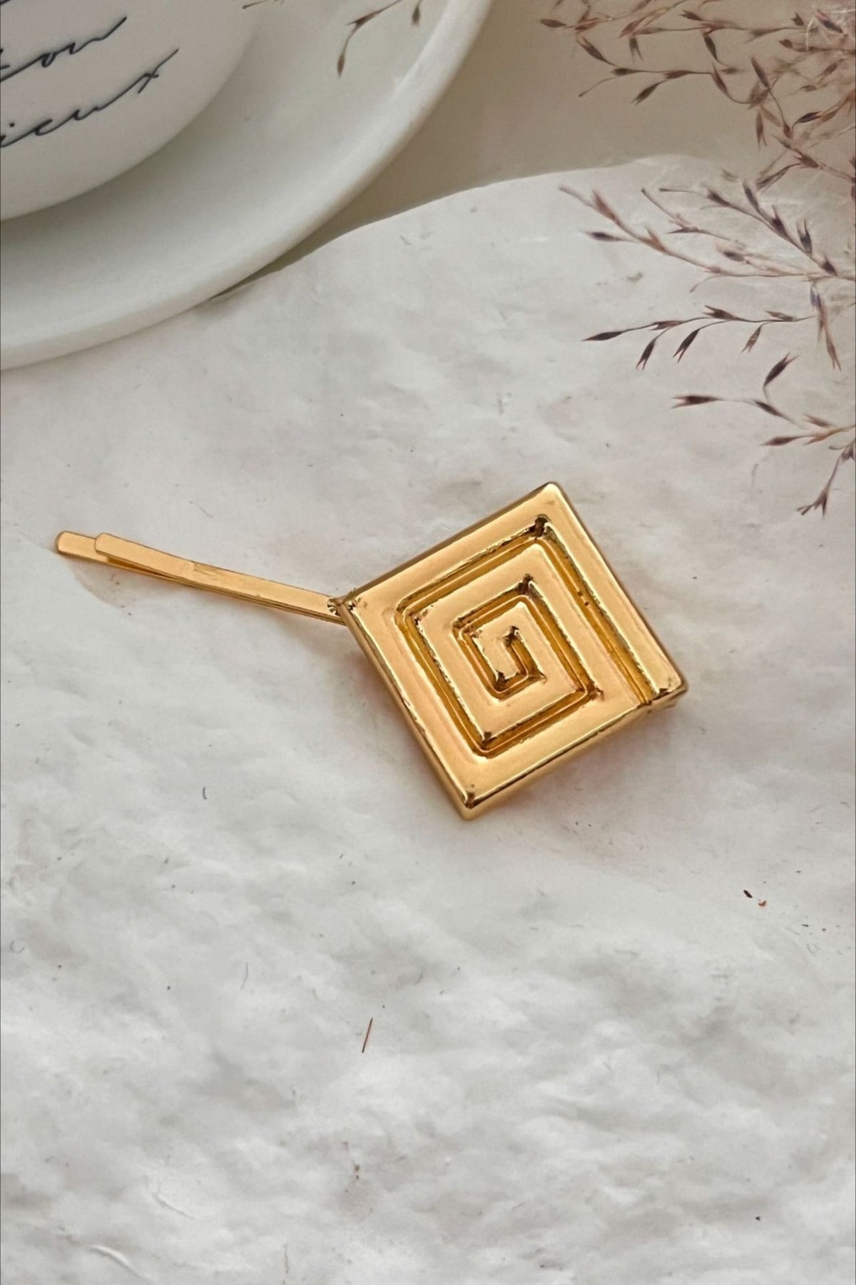 2-Piece Guilloche Design Braid Accent Hairpin Set