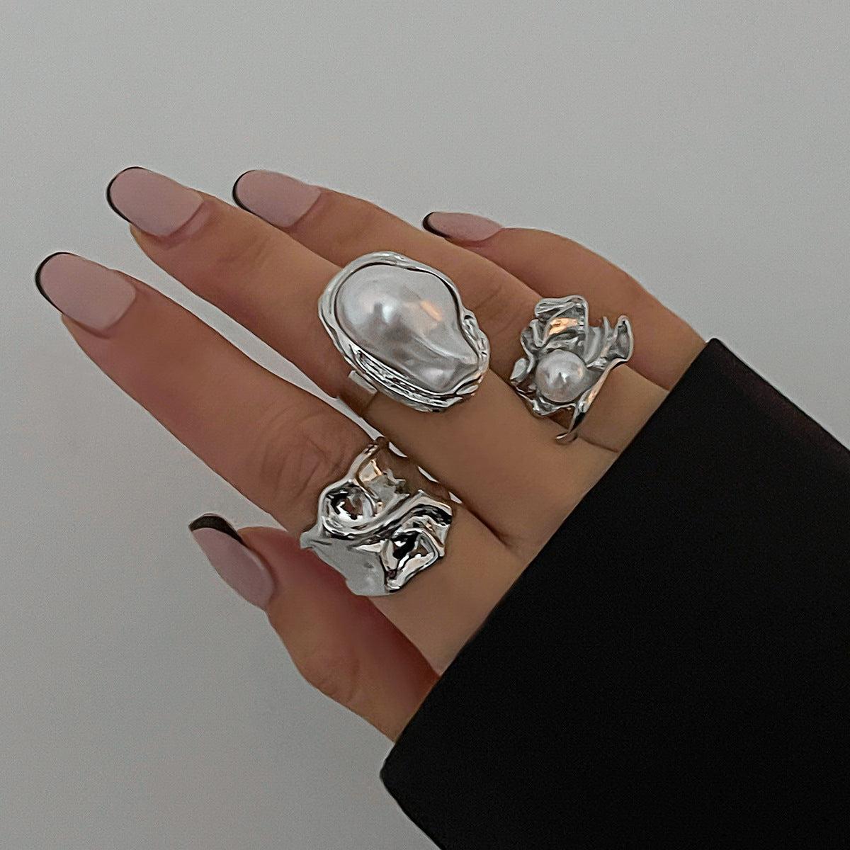 3-Piece Liquid Metal Baroque Pearl Hug Ring Set