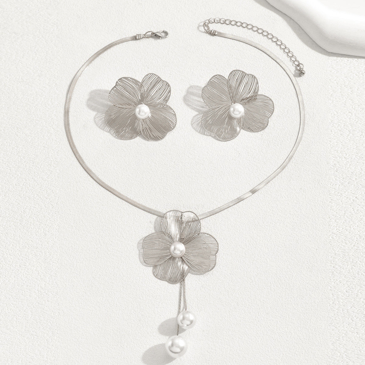 3 Piece Flower Pearl Earrings & Necklace Set