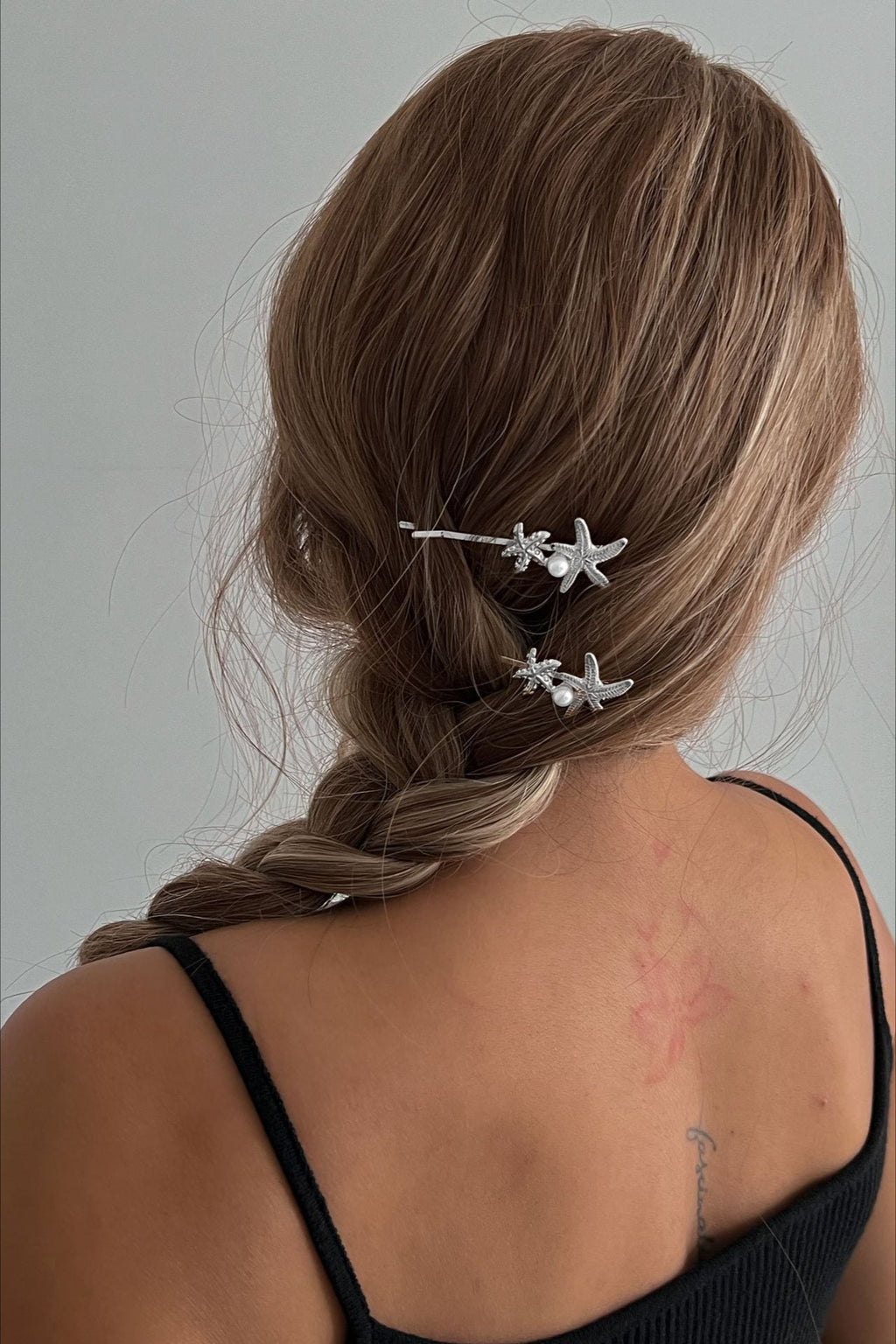 2-Piece Guilloche Design Braid Accent Hairpin Set