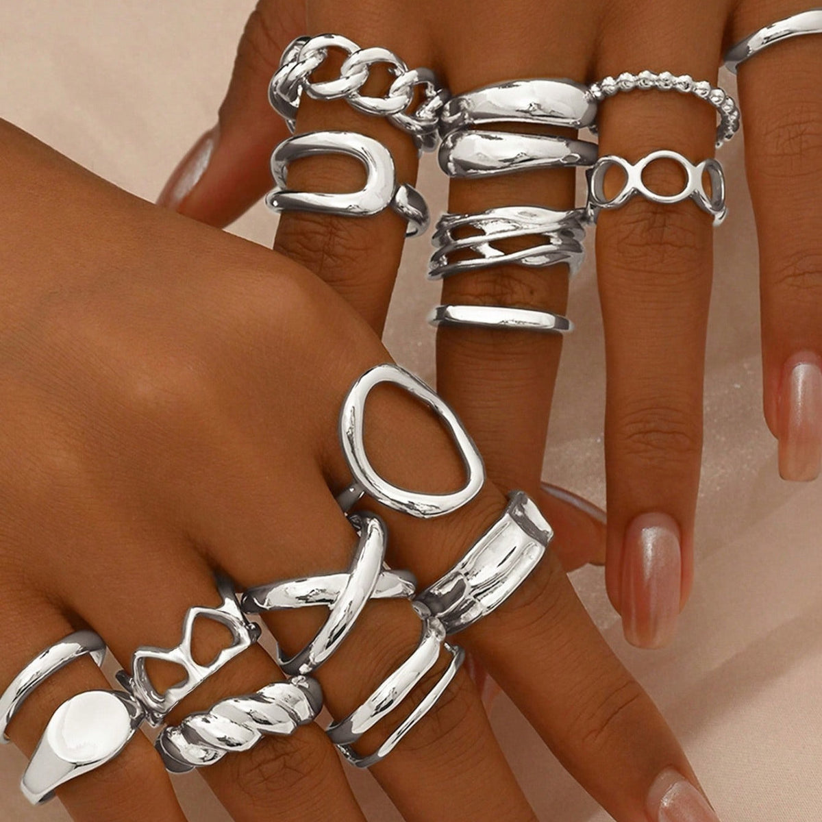 16-Piece Geometric Heart Open Ring Set