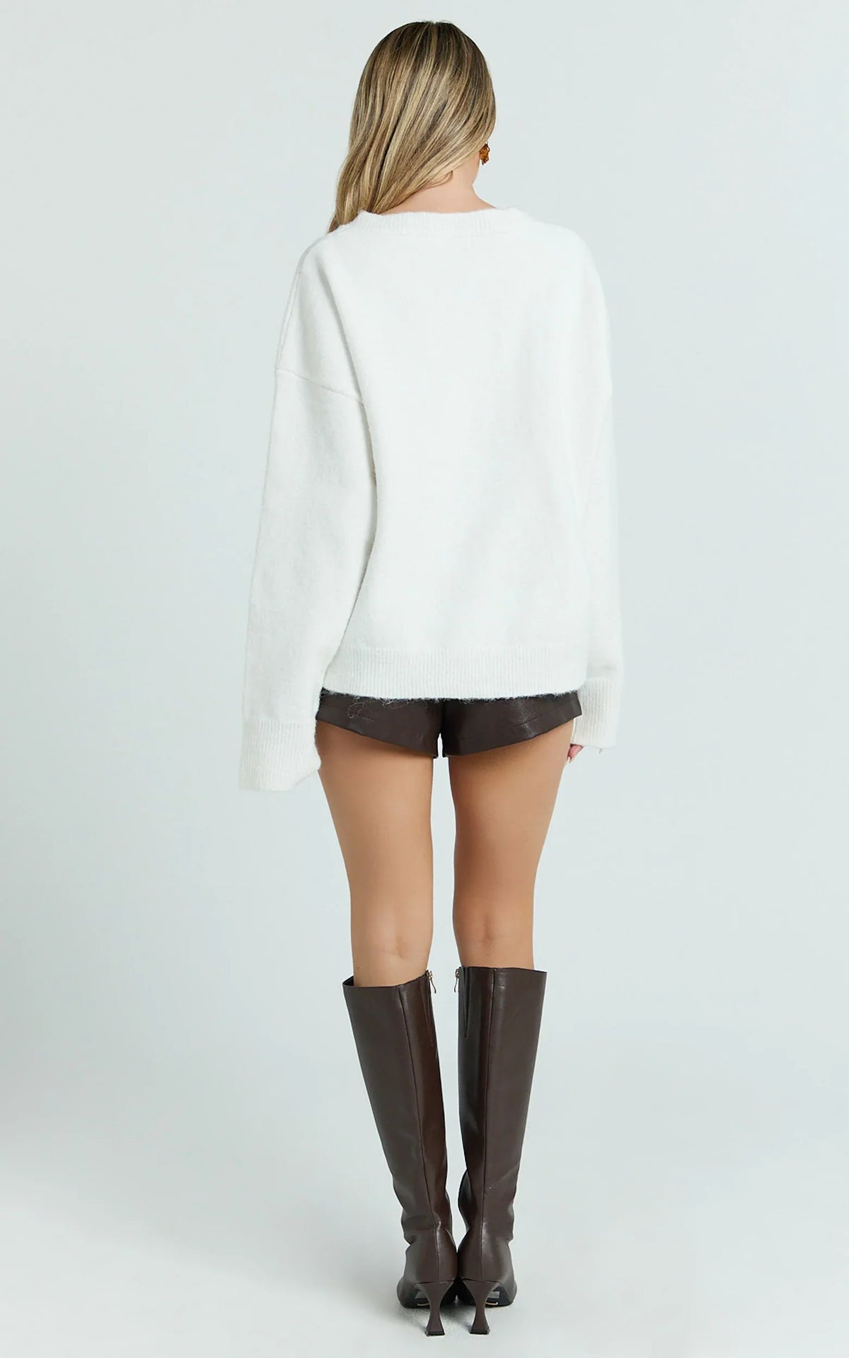 Amanda Top - Crew Neck Long Sleeve Knit Sweater in Cream